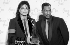 How Eddie Murphy Feels About His 'Flop' Michael Jackson Duet